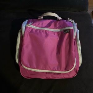 Travel toiletry bag